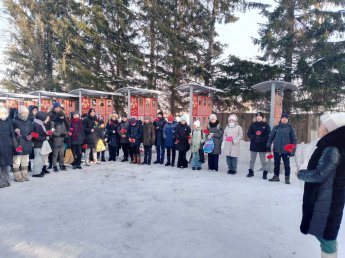 Всероссийская Акция "Цветы у Обелиска".