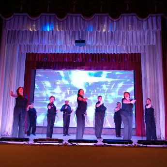 "В мире танца" районный хореографический фестиваль старшего поколения